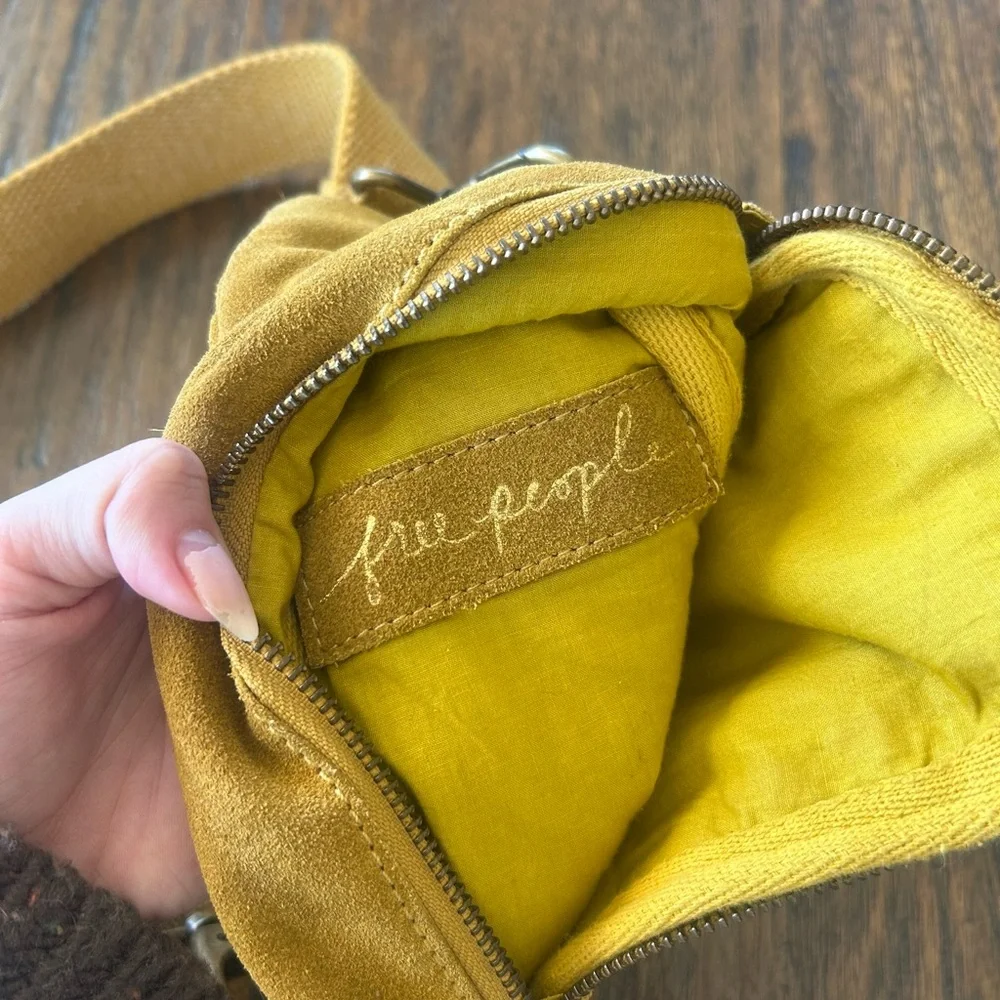 Free People Leather Hudson Suede Sling Bag Apple Green - Picture 6 of 14